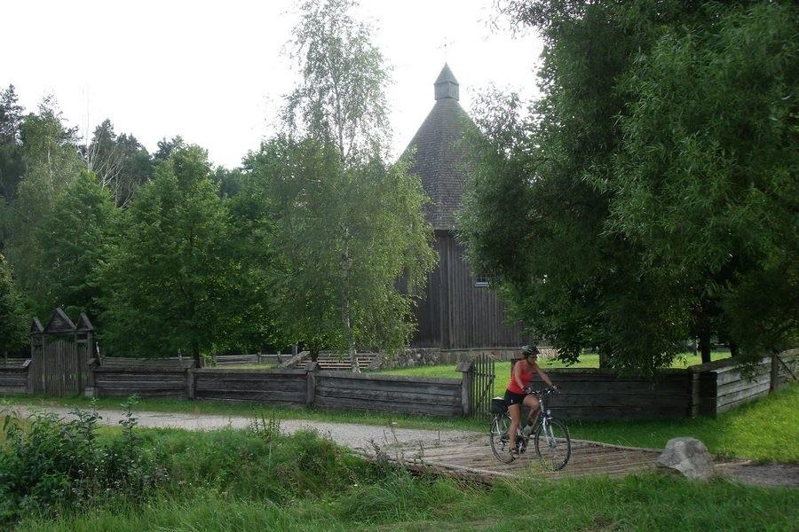 rowerem po skansenie