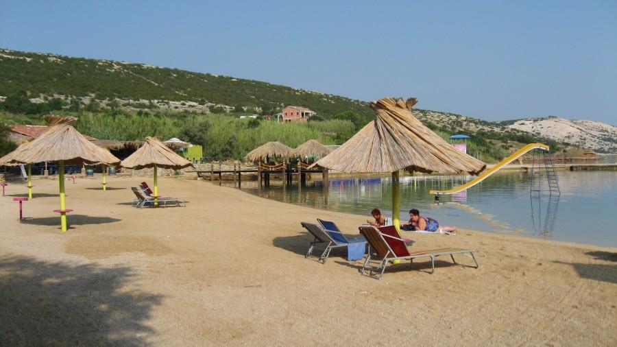 Prawie jak w Miami - plaża w St. Novalji