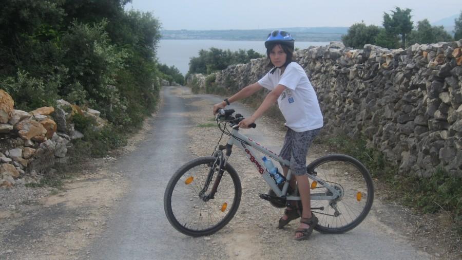 Zjazd na plażę Garjenica