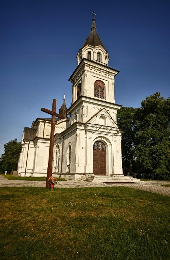 Kościół p.w. św. Rajmunda, dawna cerkiew prawosławna w Hańsku.