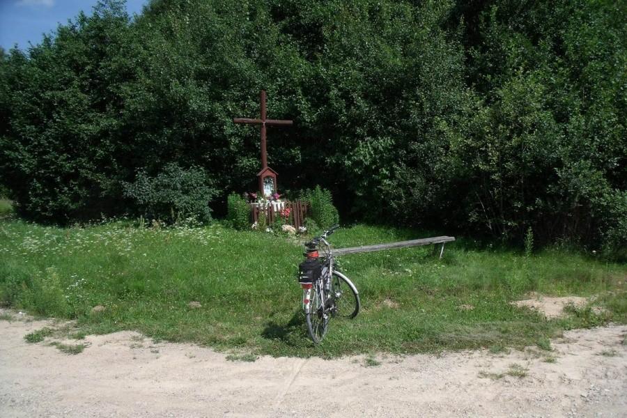 Na rozstaju dróg, gdzie przydrożny Chrystus stał