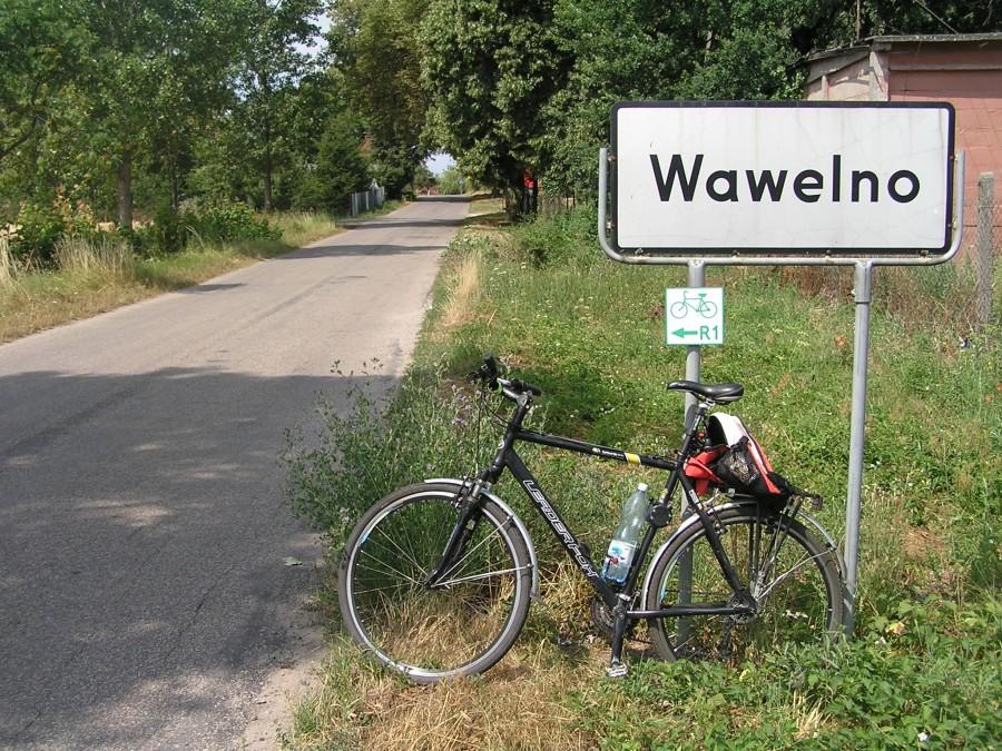 Dobrze oznakowa trasa rowerowa R1