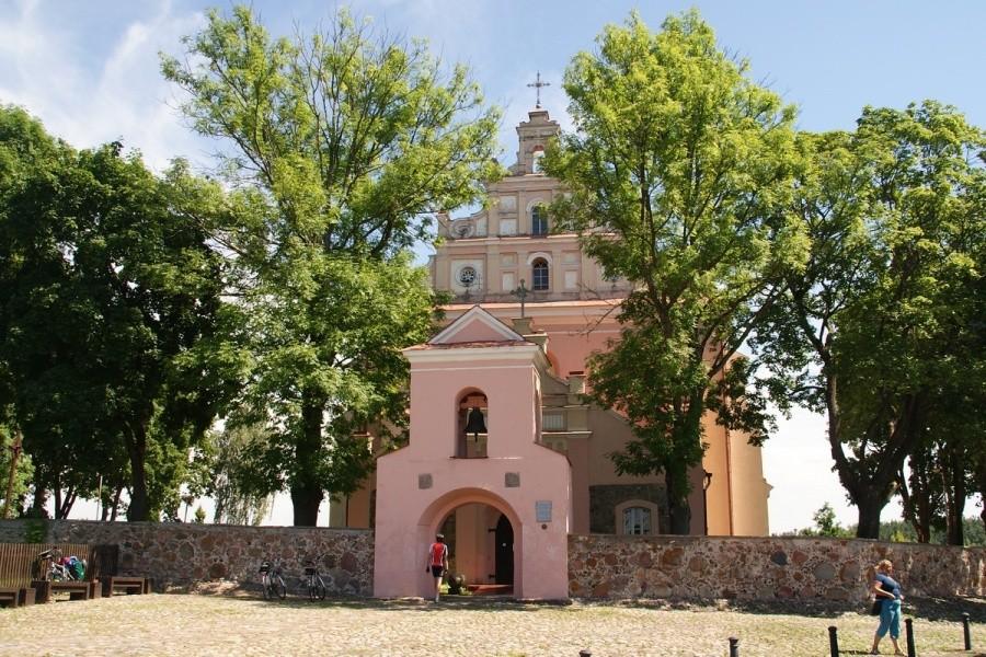 Kościół z innej strony