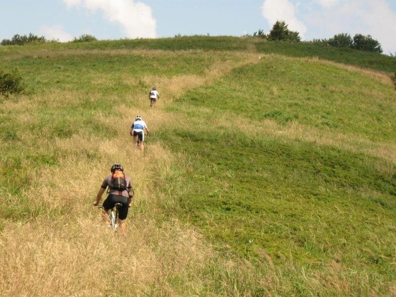 Podjazd na Dziurkowiec.