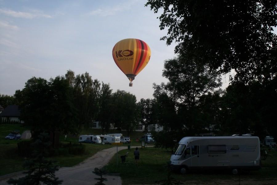 Coś nam lata nad głową