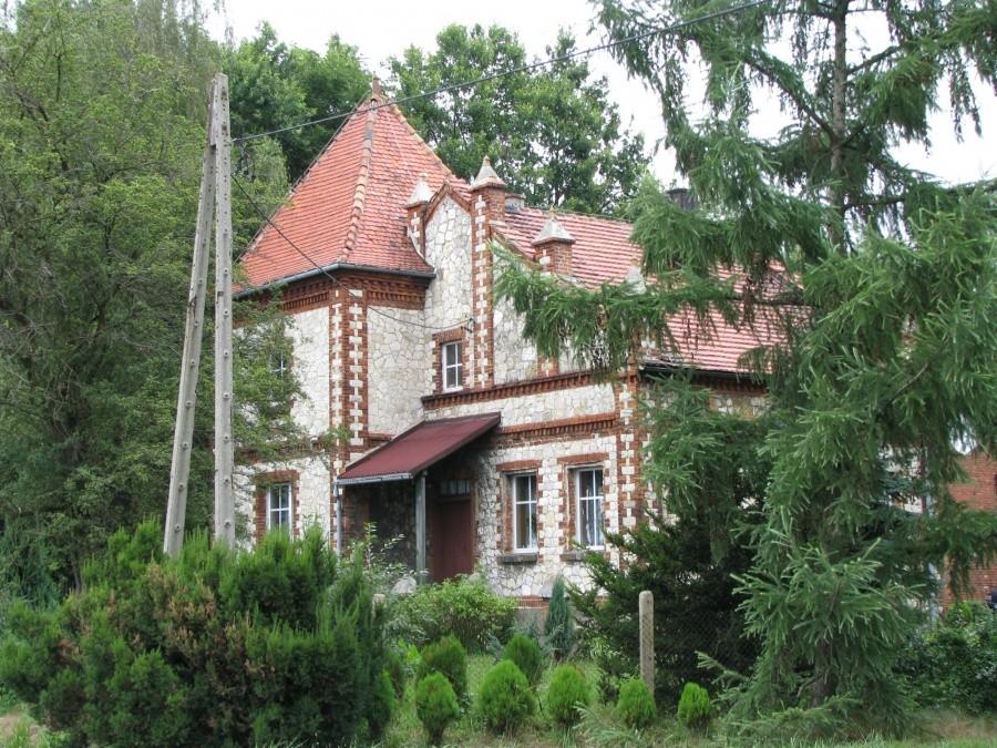 Leśniczówka w Ziemięcicach (a może w Świętoszowicahc)