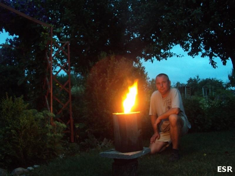 Płonący klocek