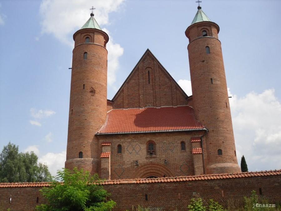Kościół w Brochowie z XVI w.