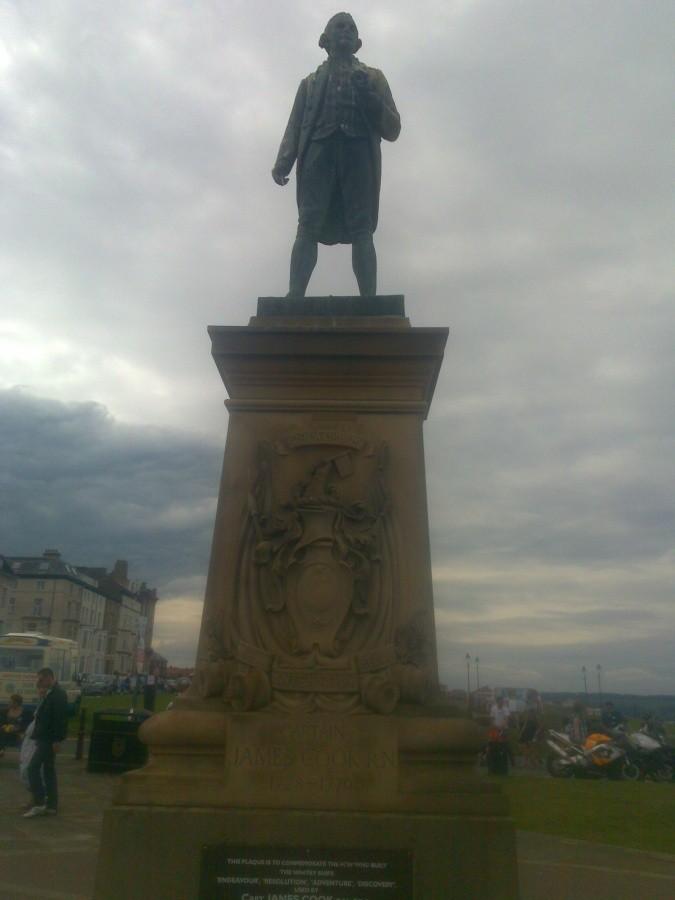 Pomnik Jamesa Cooka w Whitby
