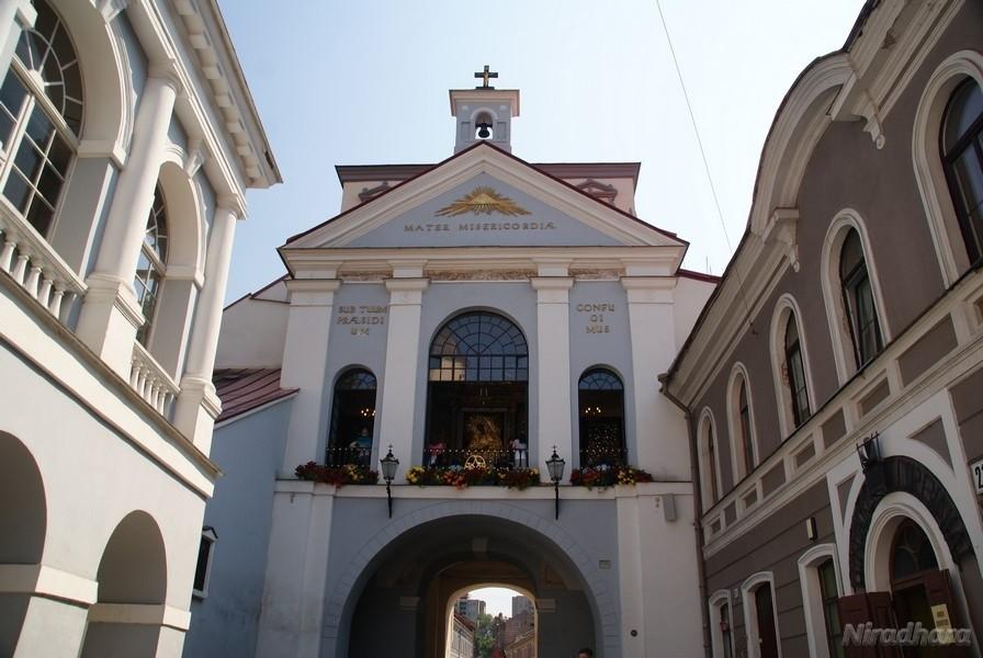 Ostra Brama