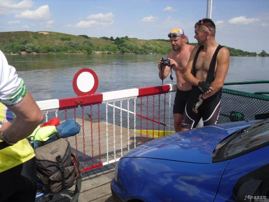 Płyniemy na drugą stronę