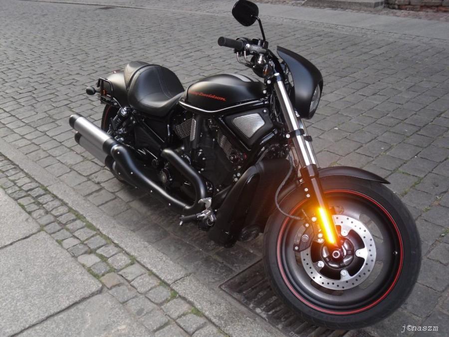 Harley Davidson na Starówce w Toruniu