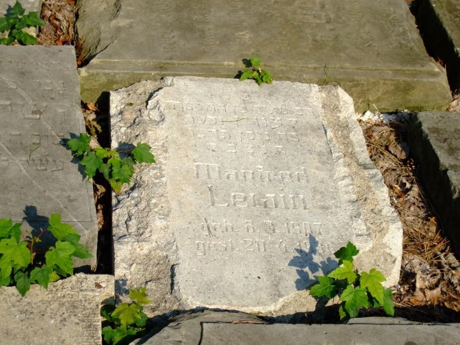 fragment żydowskiego nagrobka w Czerniejewie