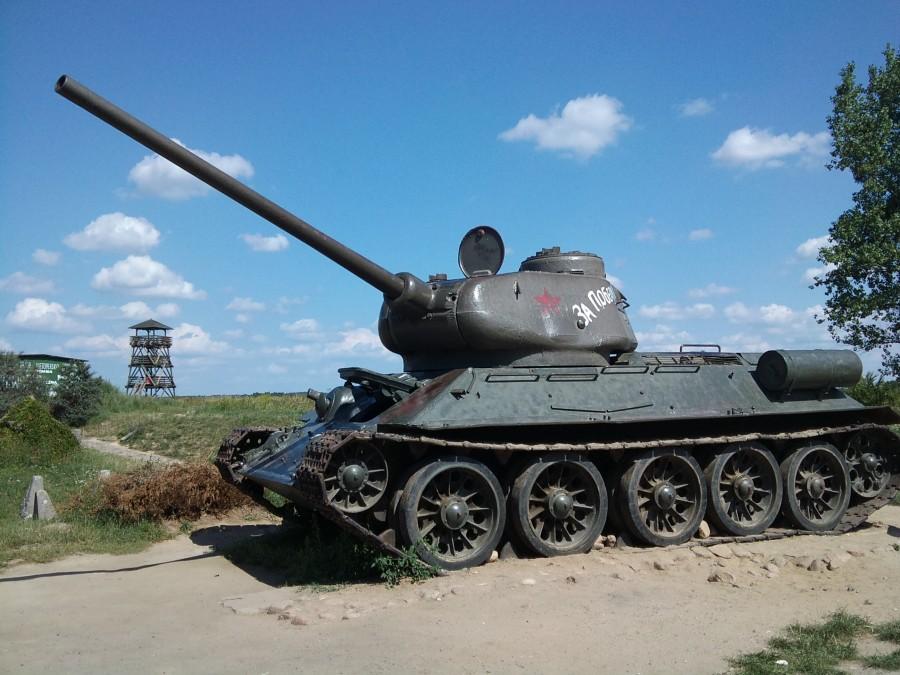 Takim sprzentem czterej pancerni i Szarik wjechali do historii kina...