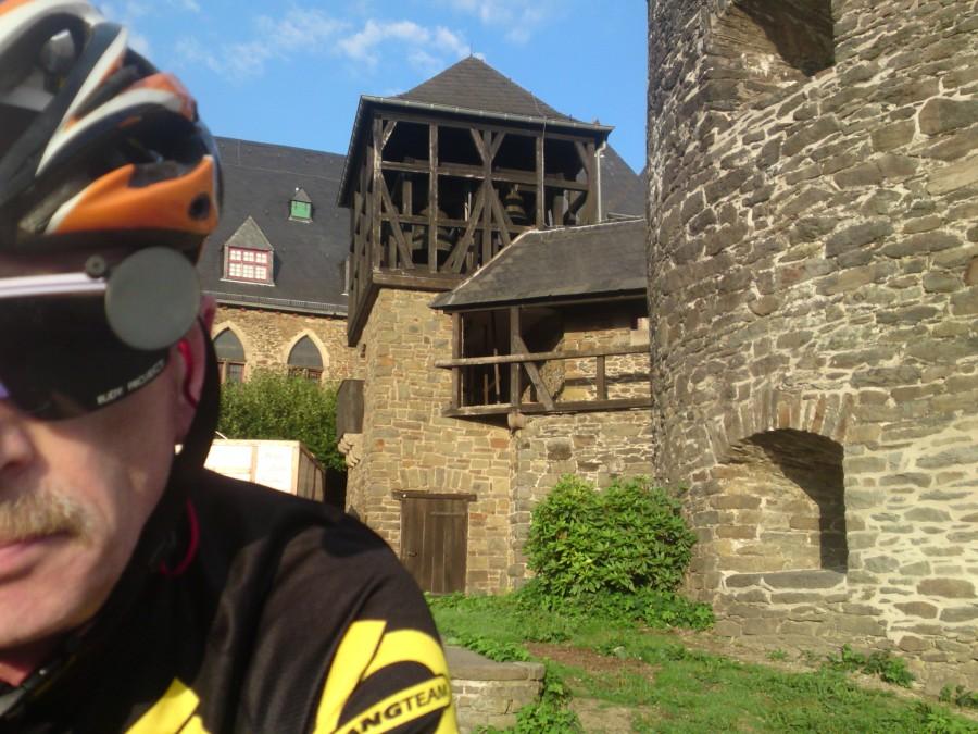 Runda Wuppertal-Solingen-Wermelskirchen - zamek Burg