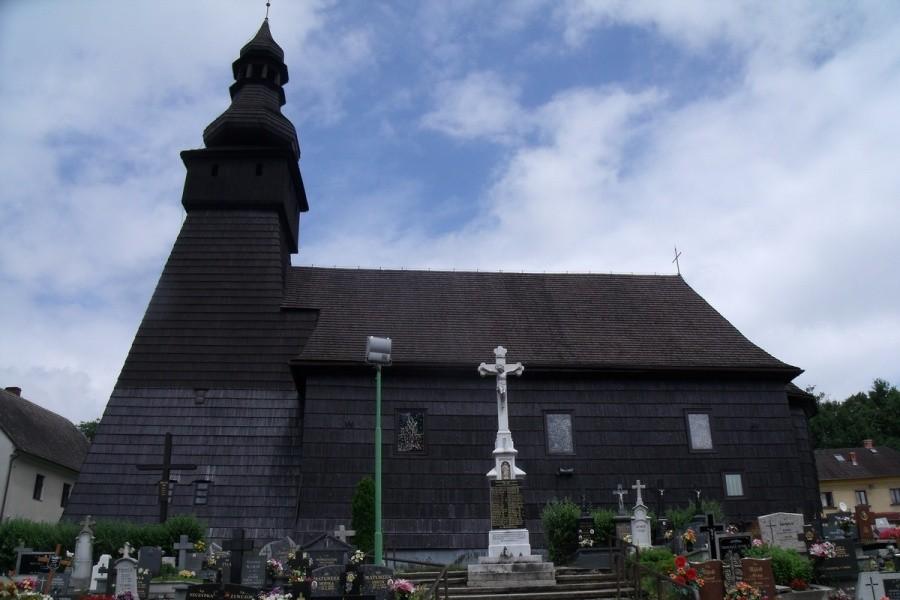 Kościół w Kończycach Wielkich w pełnej krasie