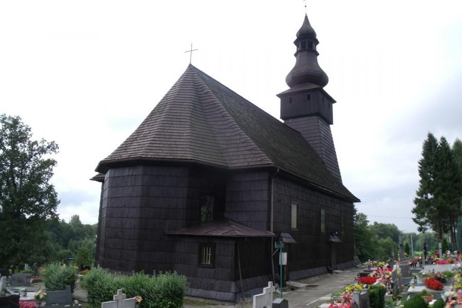 Kościół w Kończycach Wielkich z innej strony