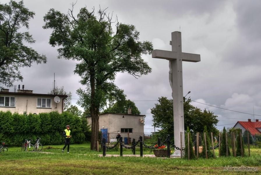 Piotrek foci krzyż katyński