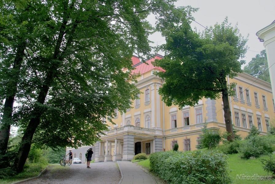 pałac Thunów