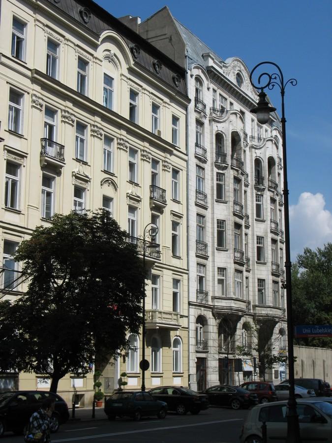 Warszawa - kamienice przy ul. Bagatela