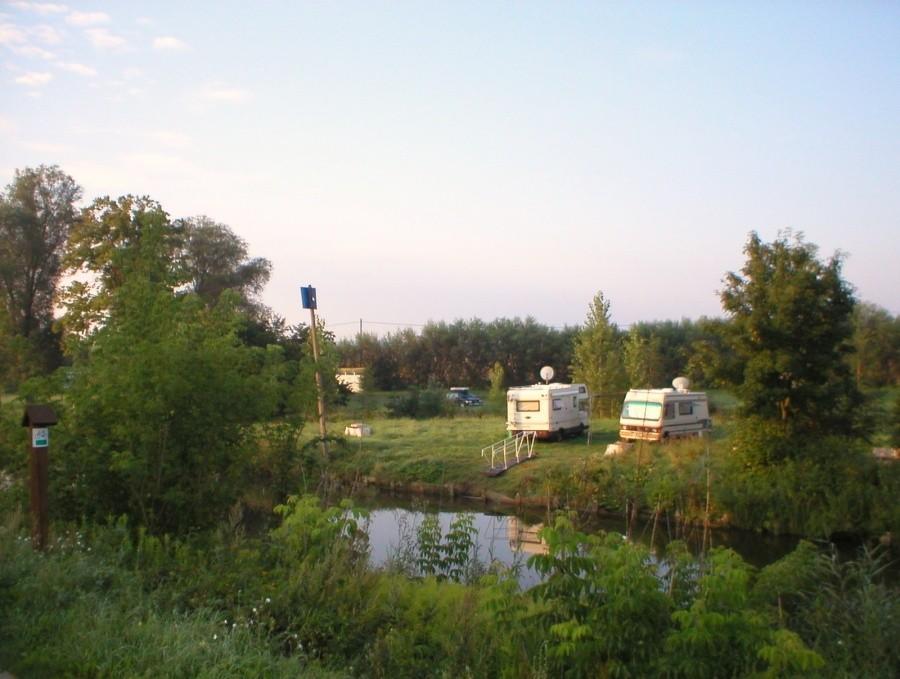 POCHYNIA JELENIE- CAMPING ,,AKTYWNA AGROTURYSTYKA''