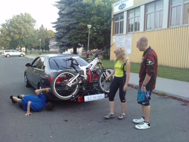 Może nie odpadnie. Fot. Rafał.