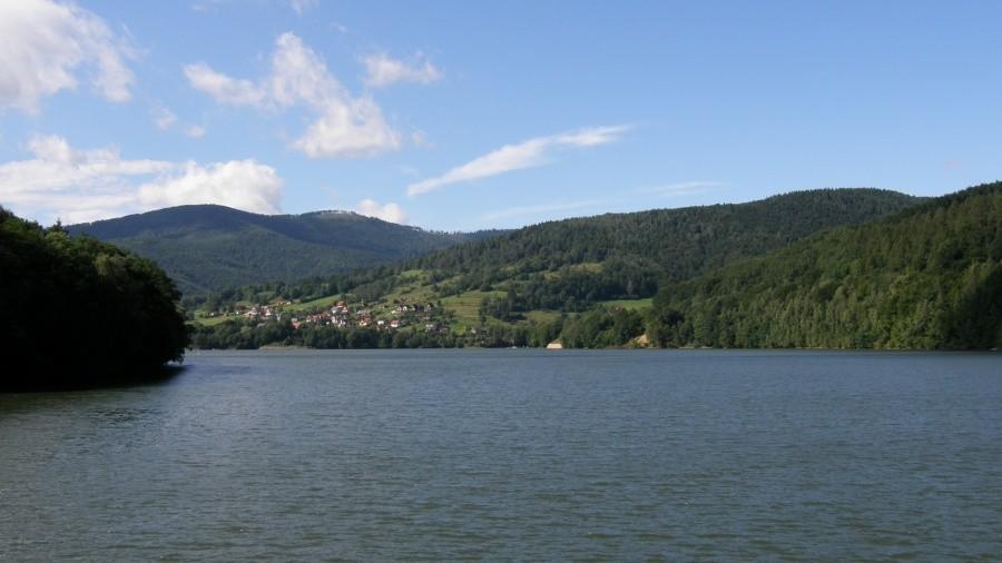 Góry nad Jeziorem Międzybrodzkim