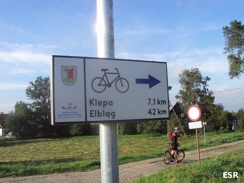 Tablica "Niebieskiego Szlaku"