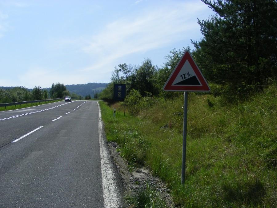 Zachęcający znak;P zwłaszcza że już miałem za sobą ładnych kilka km podjazdu