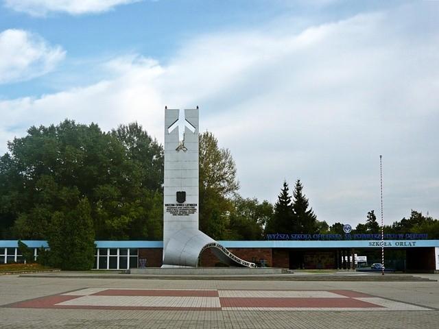 Szkoła Orląt w Dęblinie