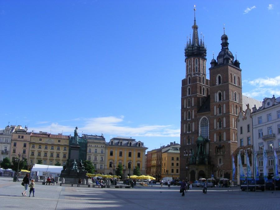 Krakowski rynek i kościół Mariacki