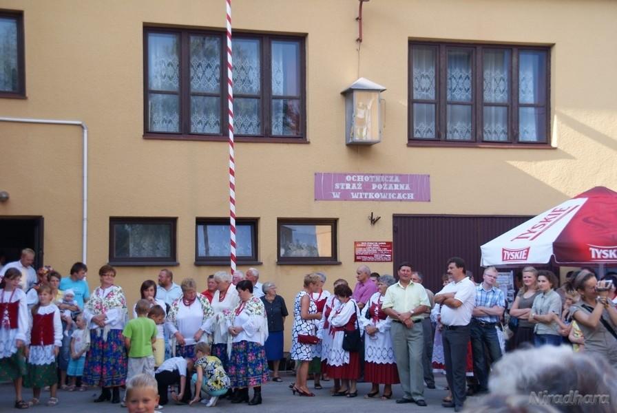 artystki ludowe czekają na swoja kolej