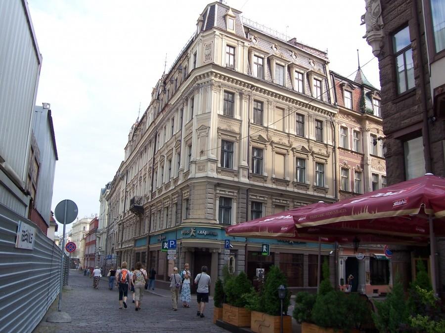 kamieniczki na starówce w Rydze