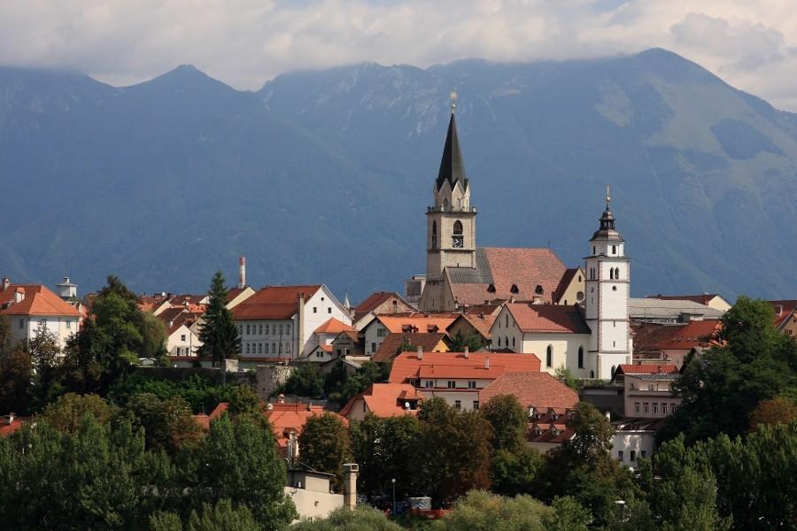 Kranj, ratusz i kościół, Słowenia.