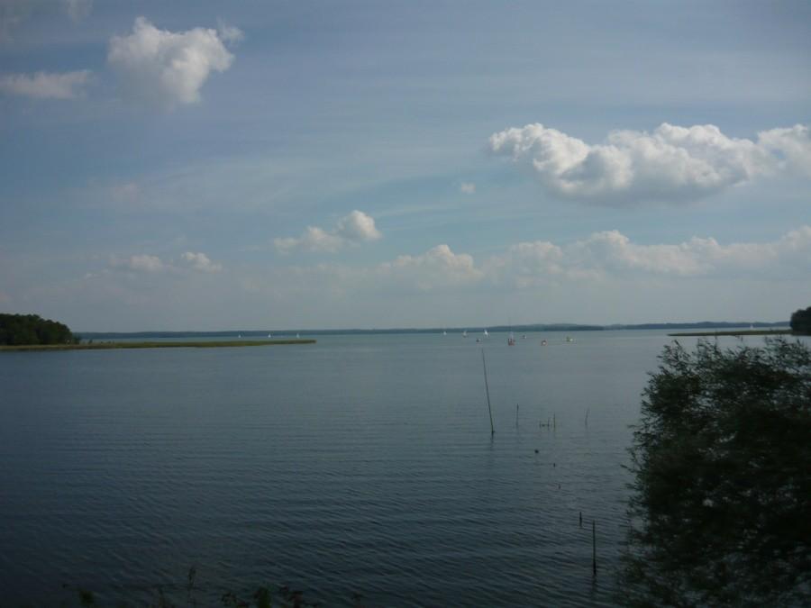 Między jeziorami Mamry, a Dargin
