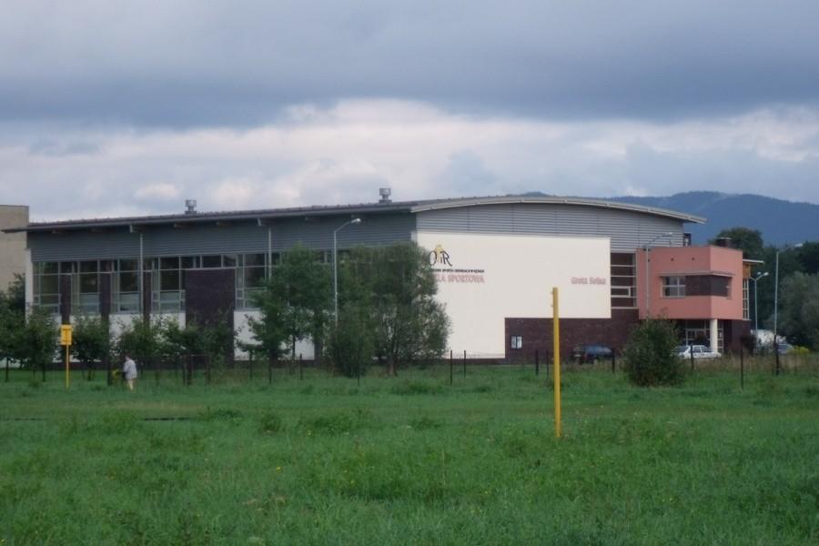 Kęcka pływalnia