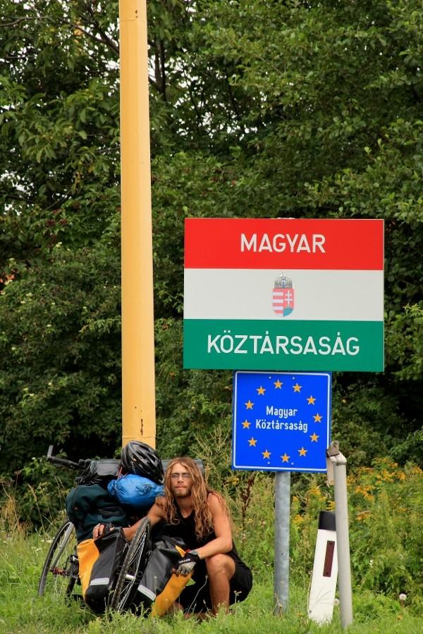 Autoportret Kudłatego ;-). Granica austriacko-węgieska.