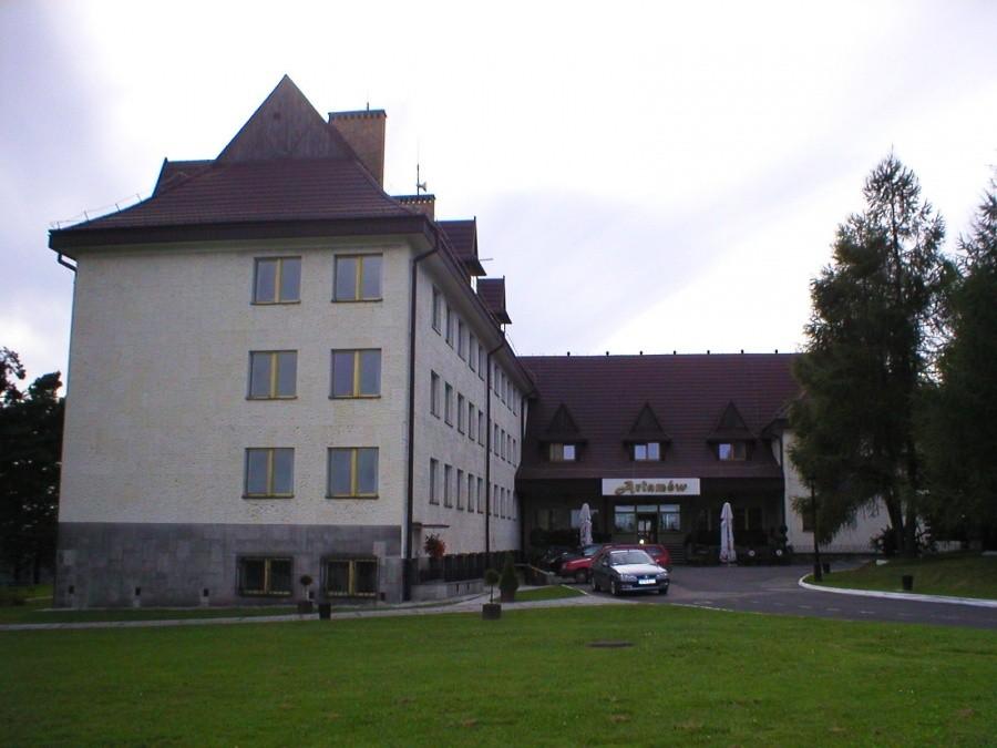 ARŁAMÓW-HOTEL