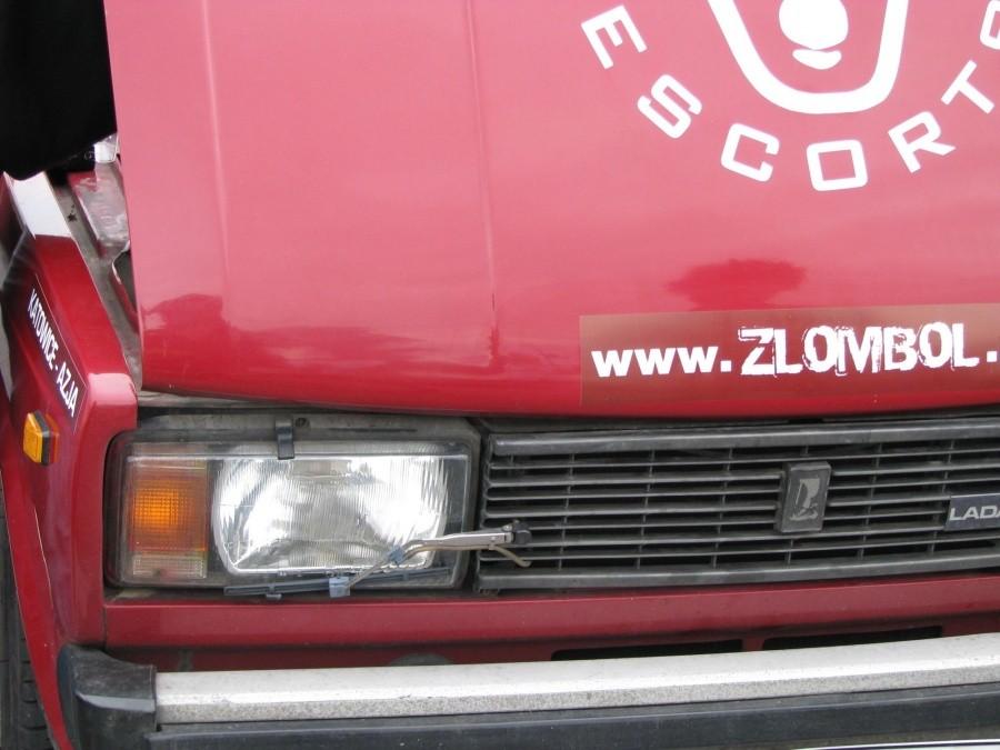 Łada z wycieraczkami świateł?