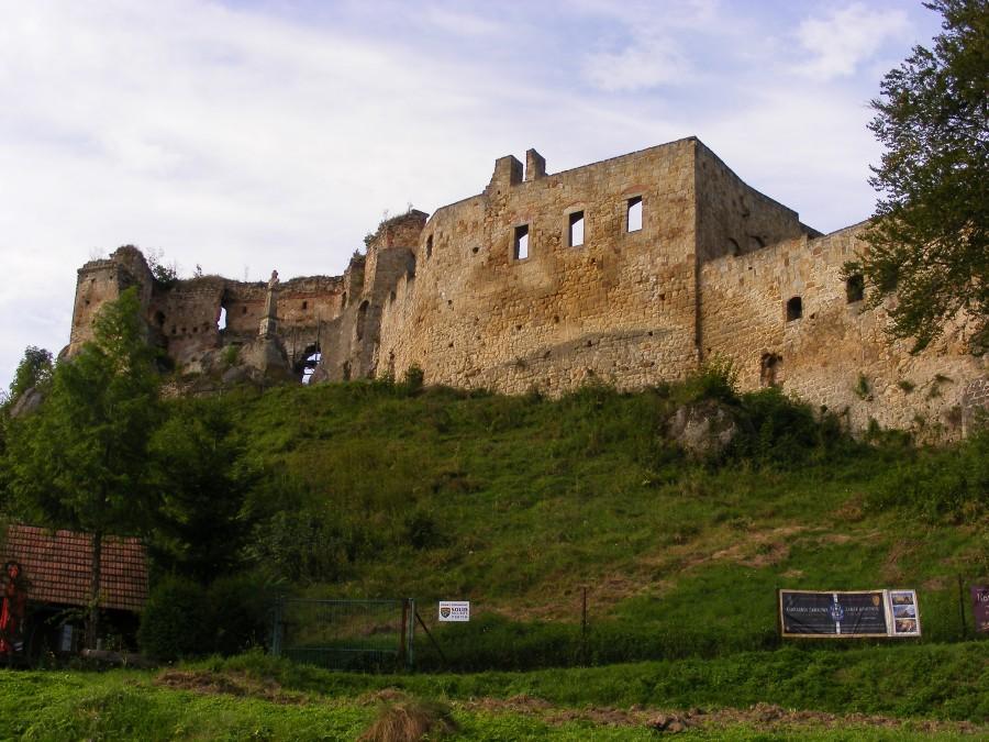 Zamek "Kamieniec" w Odrzykoniu