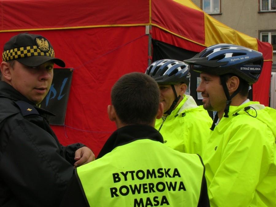 Straż Miejska vs.Bytomska Rowerowa Masa Krytyczna