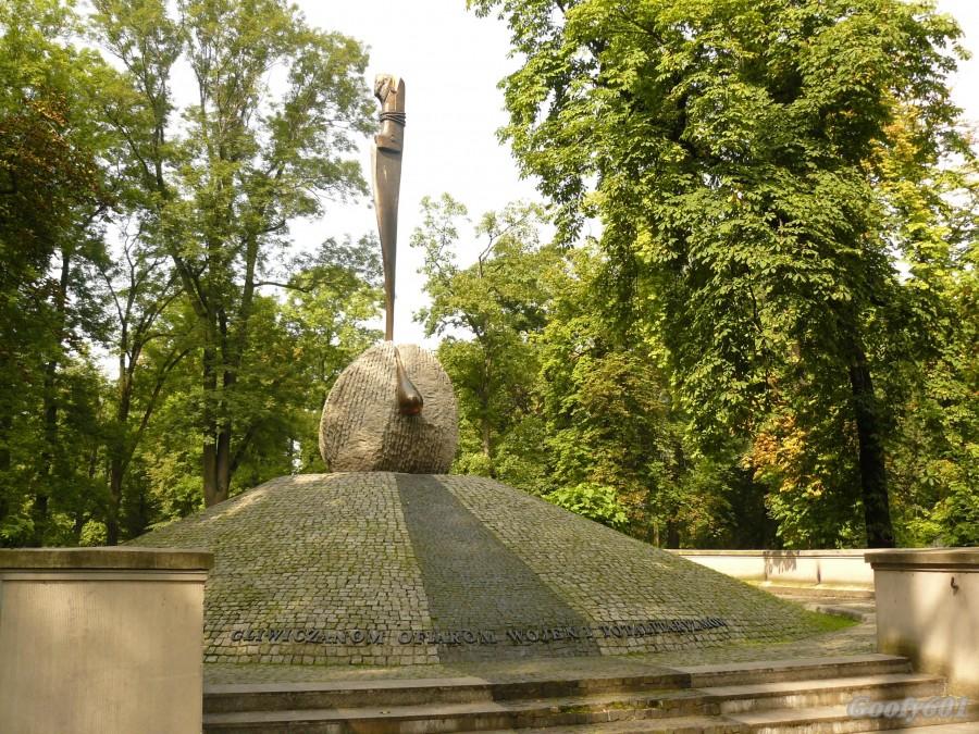 Pomnik "Ofiarom Wojen i Totalitaryzmów"