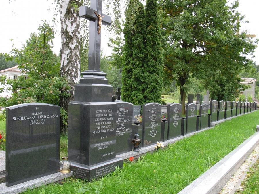Skolimów - cmentarz