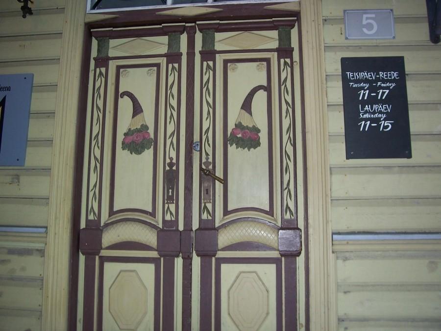 drzwi muzeum