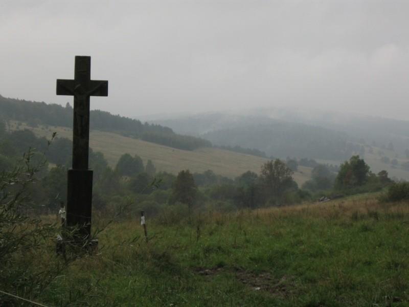 Przeł. Długie- krzyż z " Wina Truskawkowego"