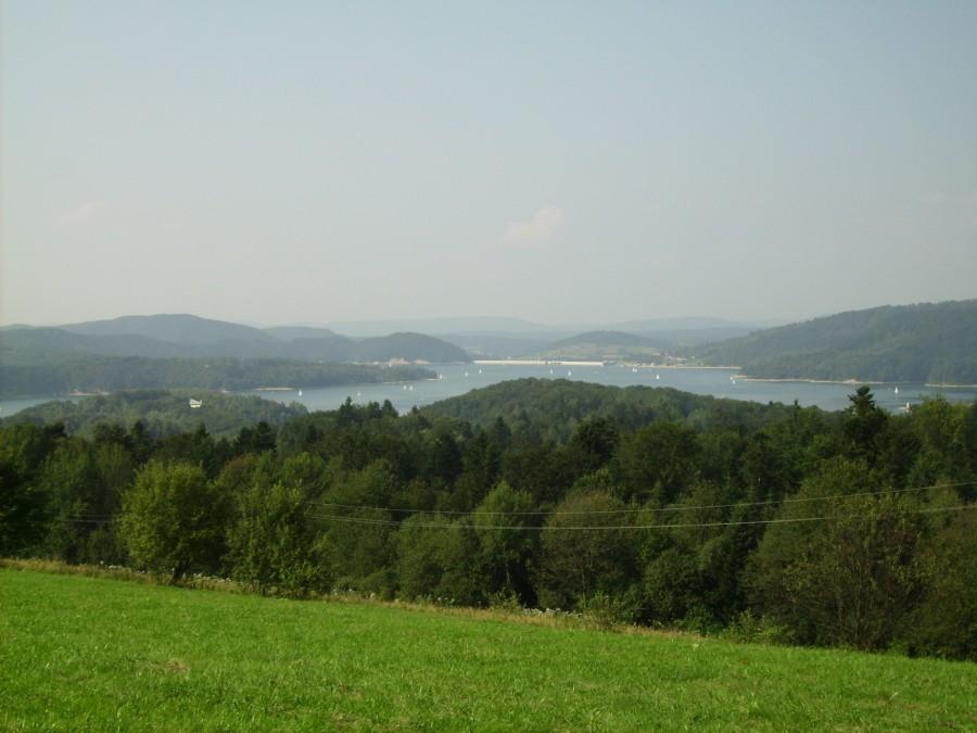 Widok na Jezioro Solińskie