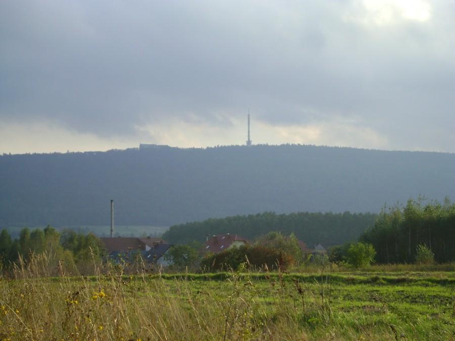 Widok na Święty Krzyż z oddali