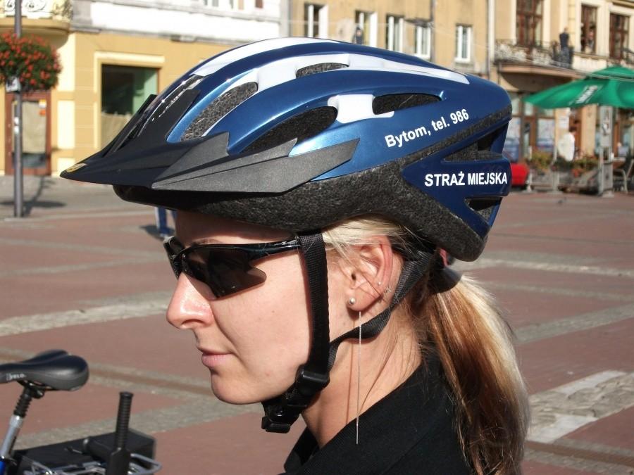 profil strażniczki miejskiej