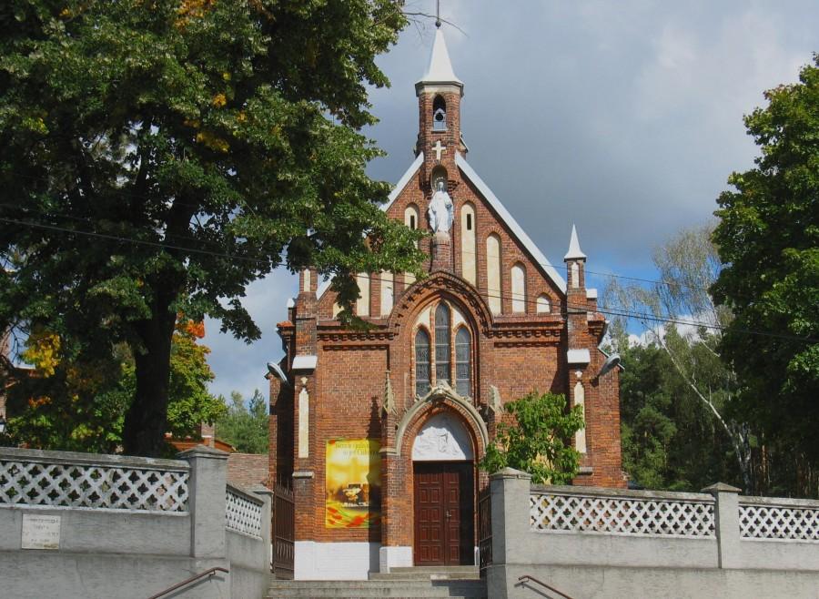Płudy - kościół Narodzenia Najświętszej Maryi Panny