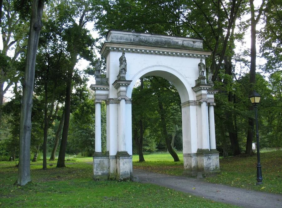 Jabłonna - łuk triumfalny